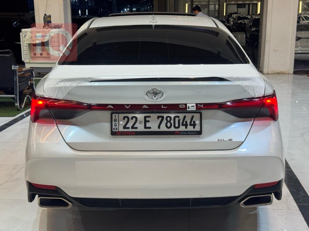 Toyota Avalon